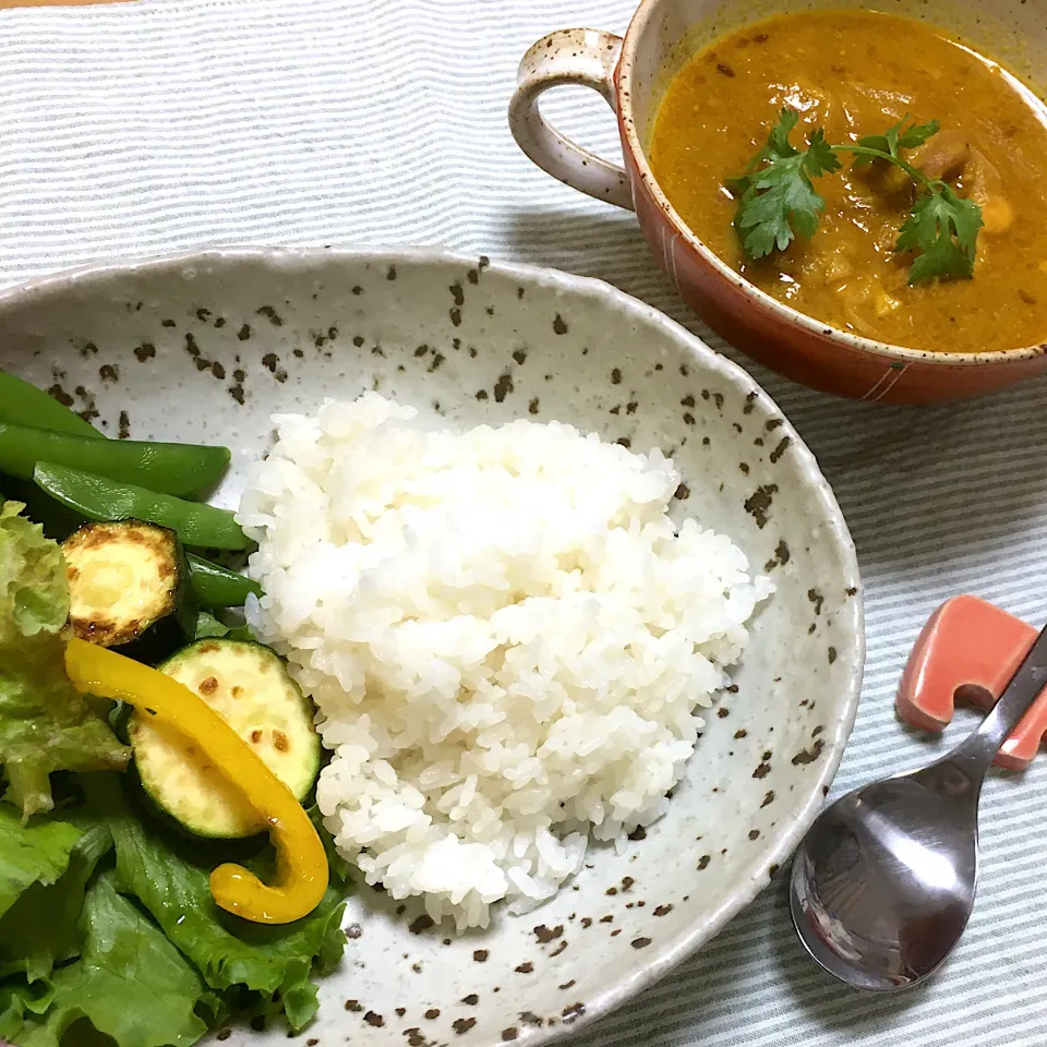 バターチキンカレー定食　#おうちごはん　　　　　　　　　　　　　　　2020.6.13|Yu Yu mamaさん