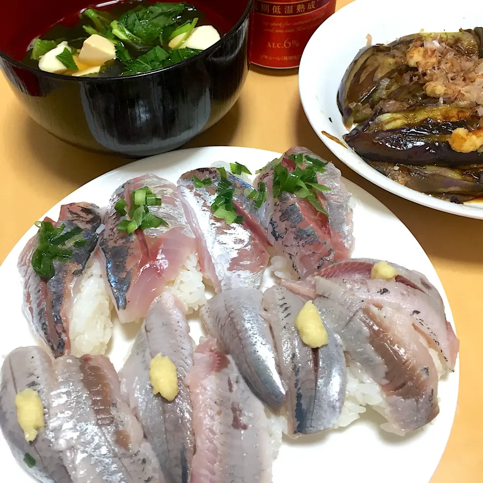 単身赴任中の男飯(青魚の握り寿司)|おおもりの星さん