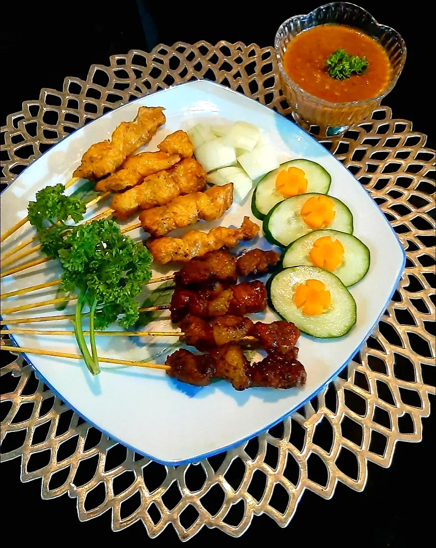 Snapdishの料理写真:chicken & lamb satay|ģřãçîöůşさん