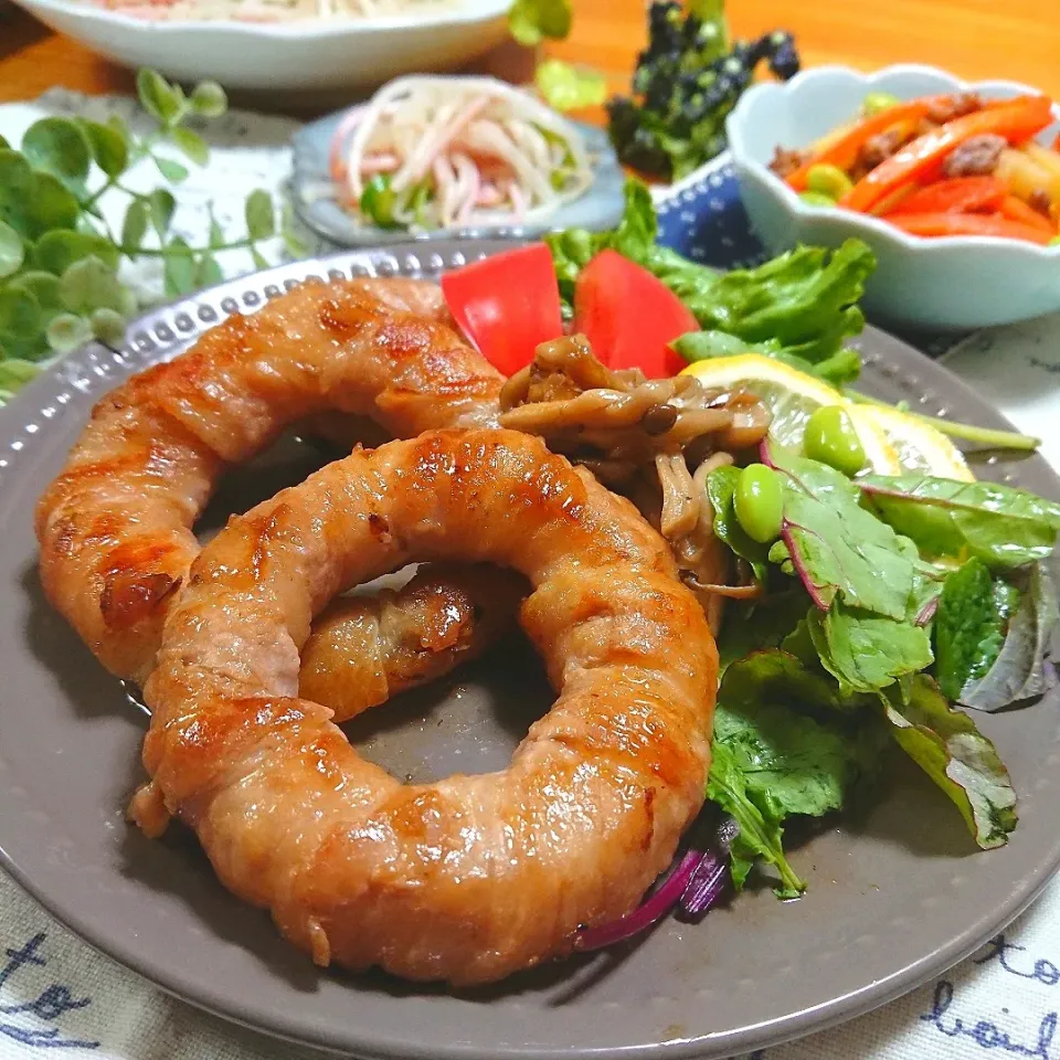 Snapdishの料理写真:肉巻きオニオンリング🎶|とまと🍅さん