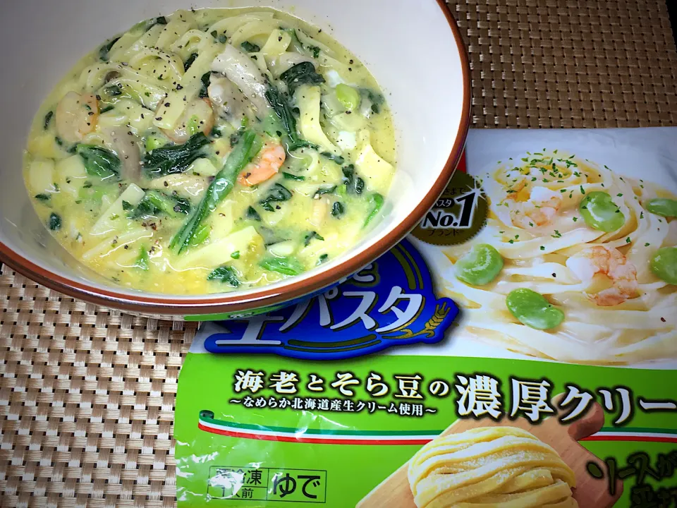 鍋で作る冷凍パスタの具材マシ|すくらんぶるえっぐさん