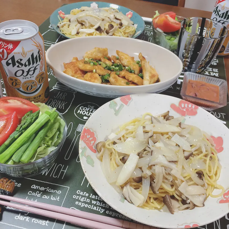 玉ねぎときのこのバター醤油パスタ🍝|waiwaiさん