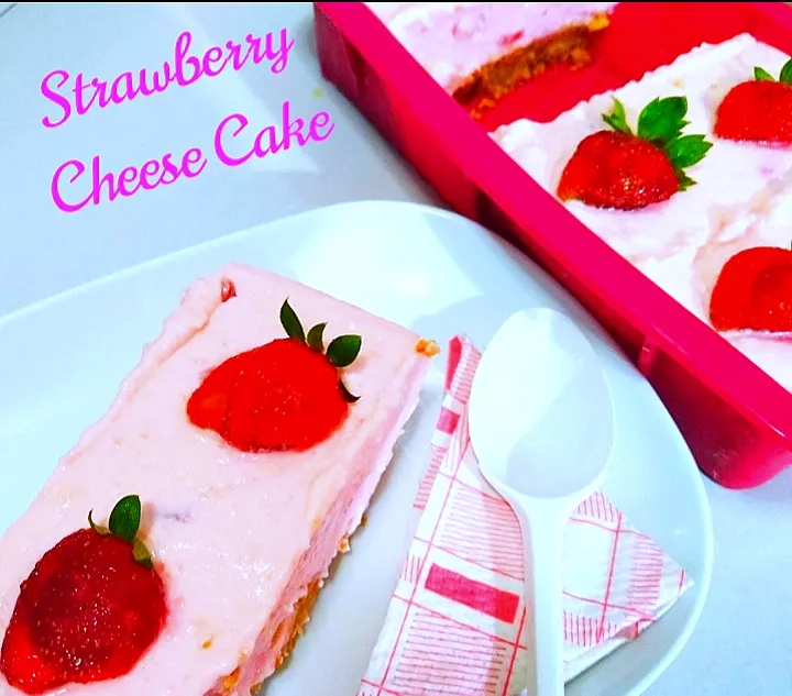 Strawberry Cheese Cake|Harlina  (Malaysia)さん