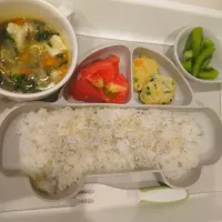 Snapdishの料理写真:息子ご飯|トントン六三郎さん