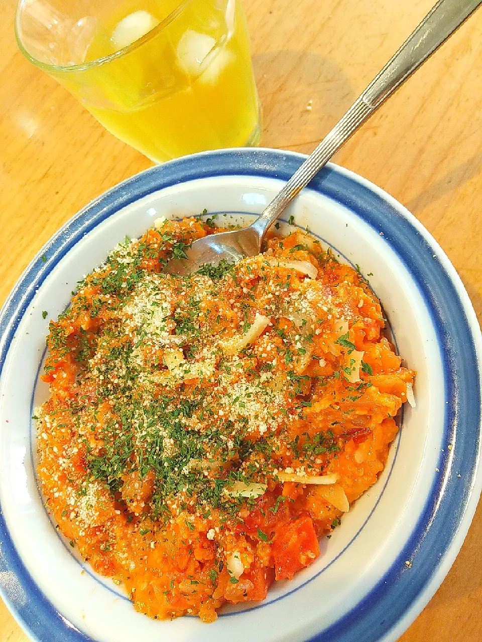 トマトチーズリゾット🍅🧀|ぽんずさん