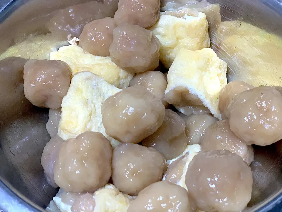 Snapdishの料理写真:Isian Bakso Aci|yeni kartikasariさん