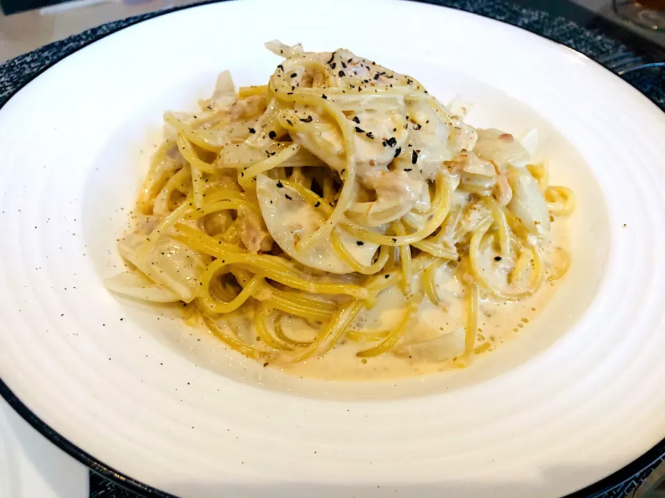 ツナと新玉ねぎのクリームパスタ|hana♡さん