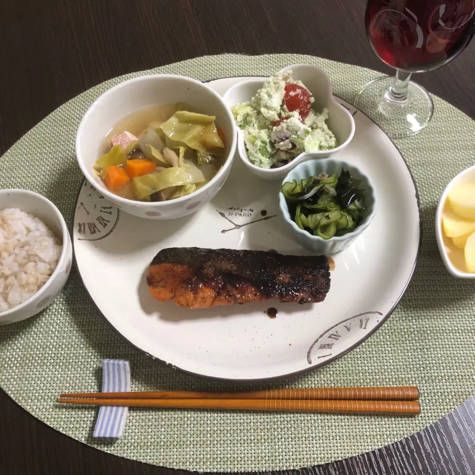 6/15晩ご飯：鮭のバタポンムニエル|ななみんさん