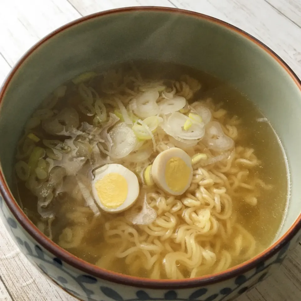 重曹でゆでたインスタントラーメン|はるさん