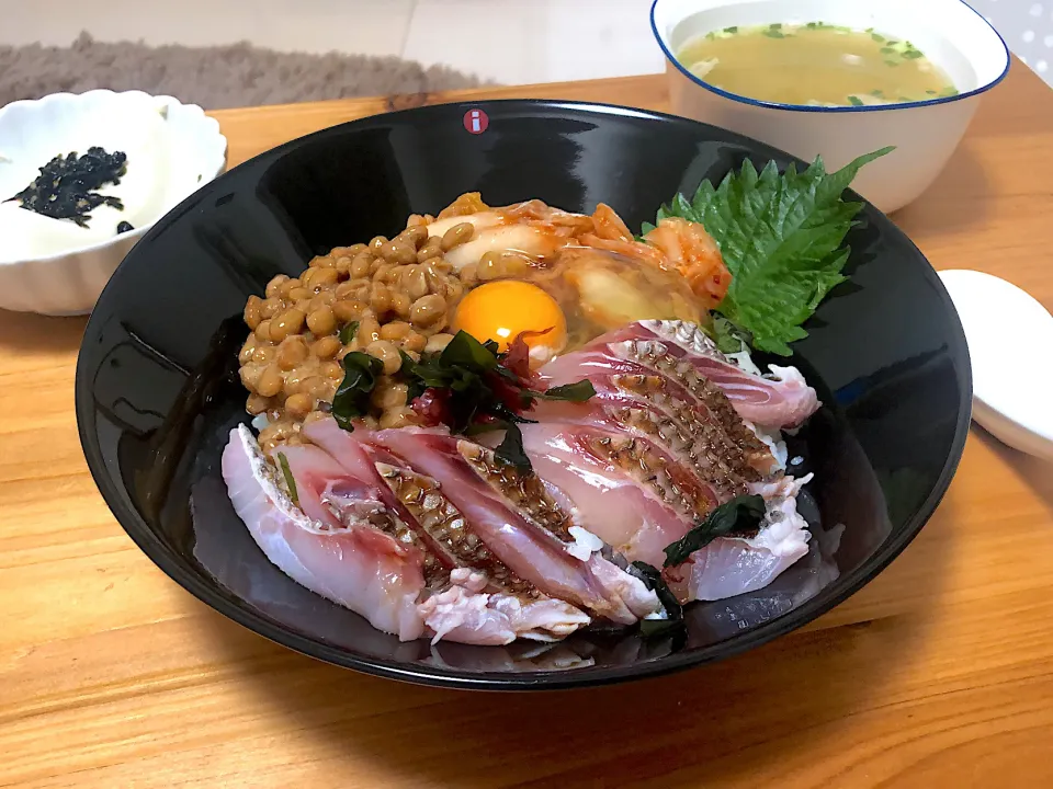 海鮮キムチ納豆丼|saknさん