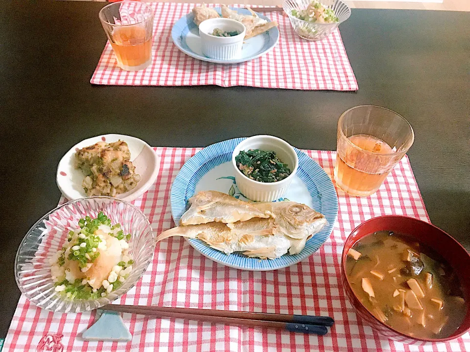 Snapdishの料理写真:毎日の素朴な夜ご飯(6/15)|Aimyさん