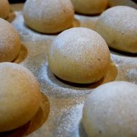 苺酵母の白パン