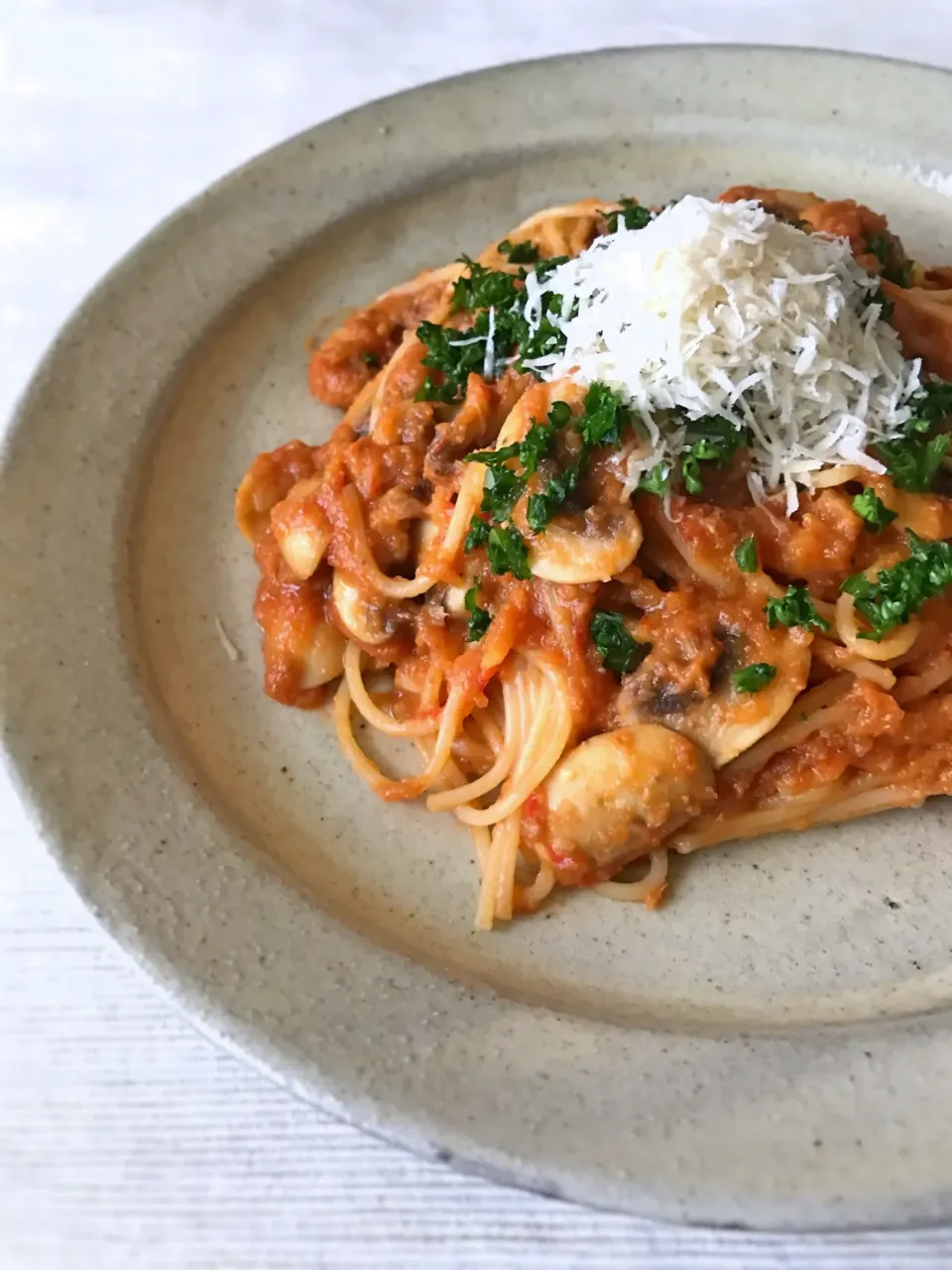 レバーペーストのトマトパスタ🍝|アッチさん