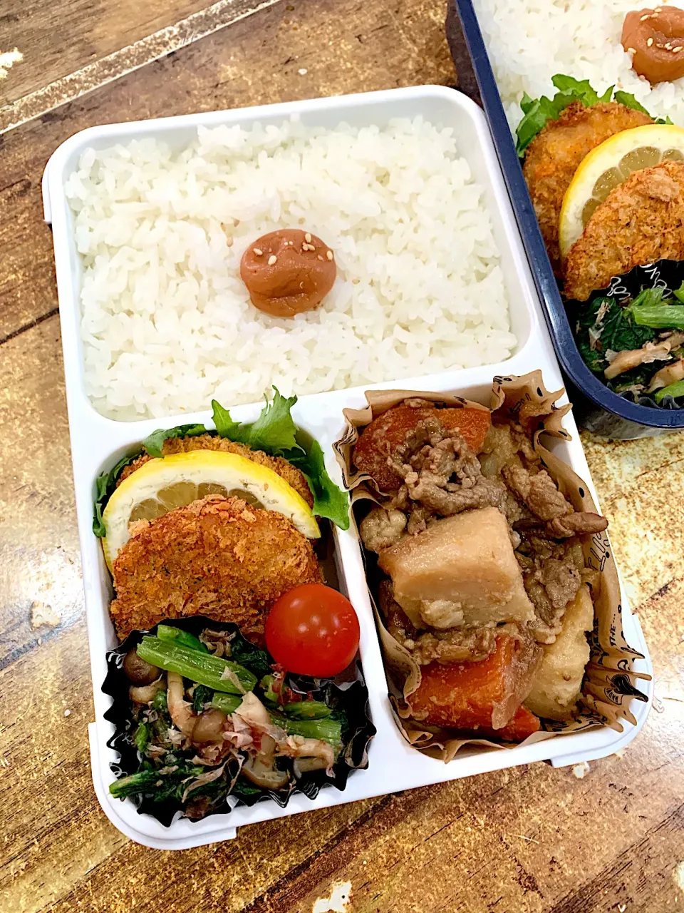 Snapdishの料理写真:肉じゃが＊チキンカツ弁当✨|rumi♪さん