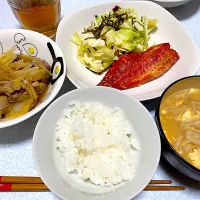 すき焼き風煮　赤身みりん干し　塩昆布きゃべつ|はらさん