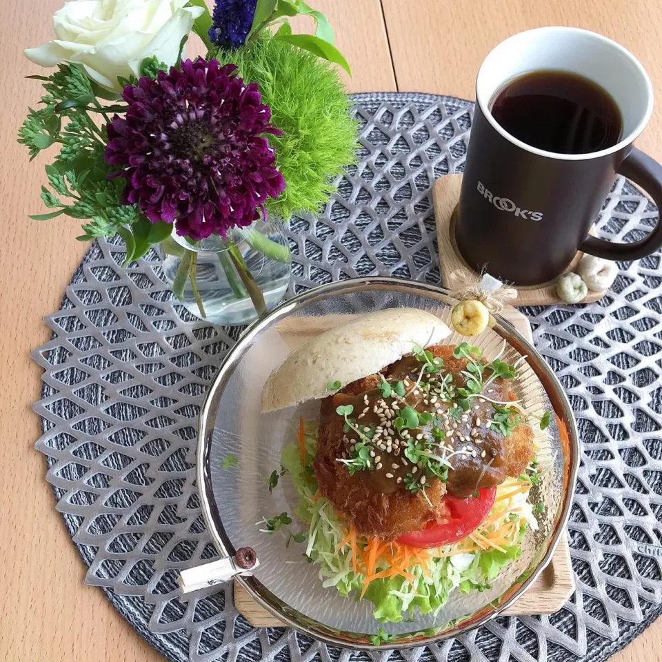 6/16❤︎カレーチーズ チキンかつベーグルサンド❤︎晩ごはんの残りカレーで🍛|Makinsさん