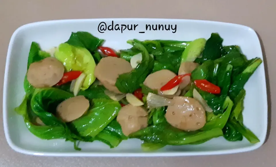 Tumis Caciwis bakso aka washwed vegetable with meatball|dapur nunuyさん