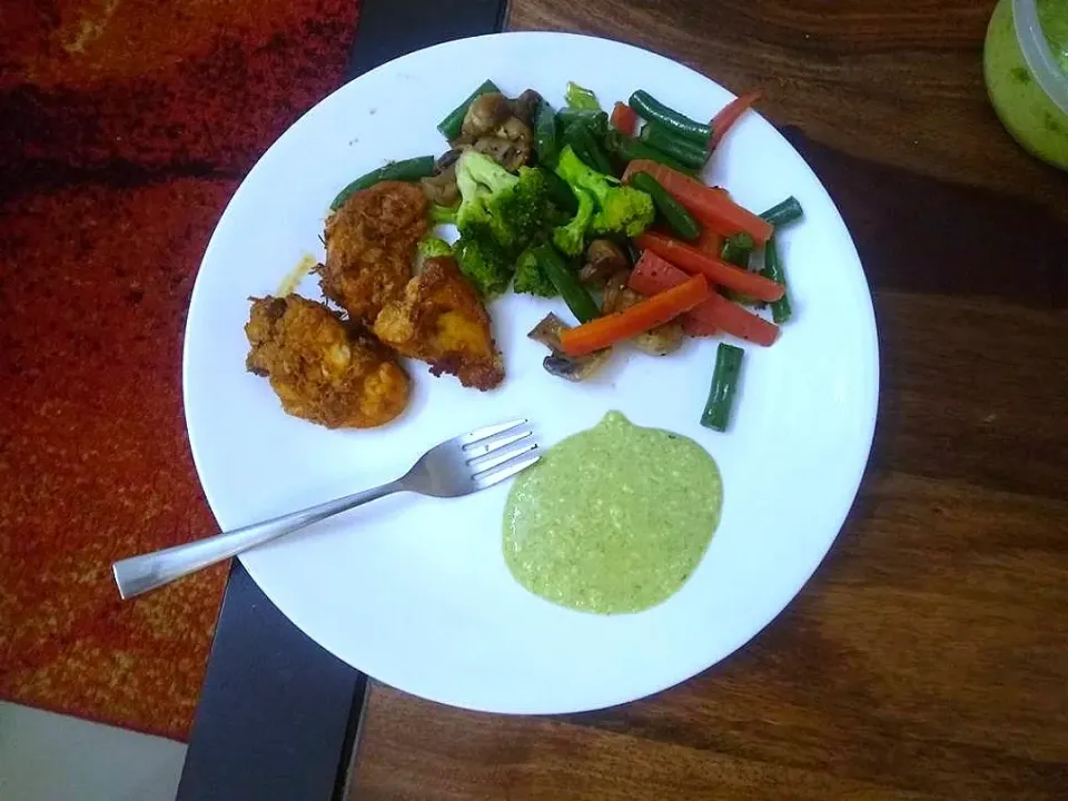 stir vegetables with chicken|Rachna Singhさん