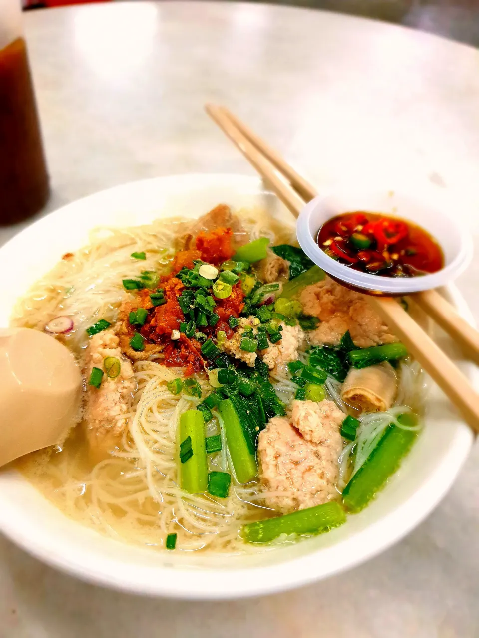 Rice Noodle Soup with Pork|Dec Cheahさん