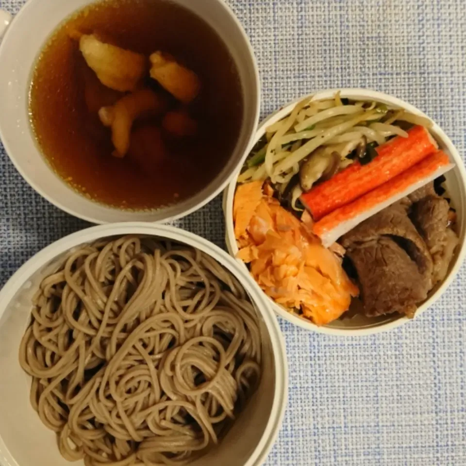 蕎麦弁当(*^^*)|しーPaPaさん