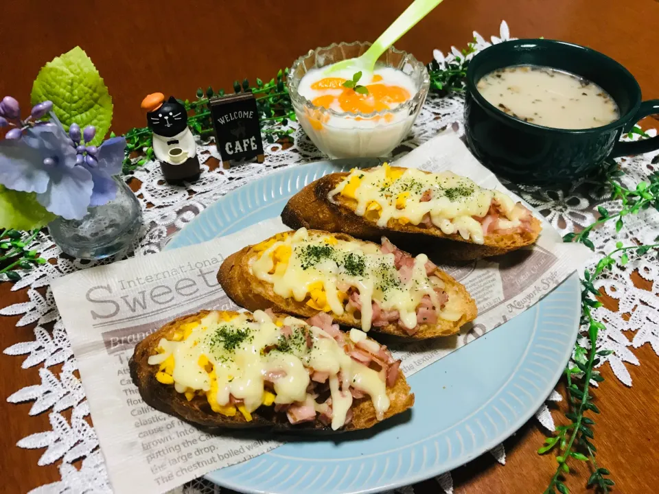 Snapdishの料理写真:「フランスパンのっけ焼き」|バシュランさん