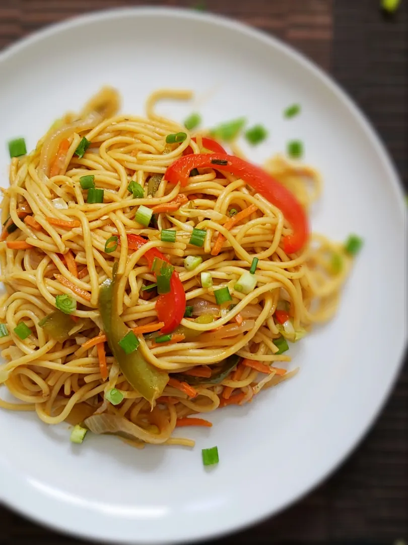 Veg Hakka Noodles..|Food Drink Zoneさん