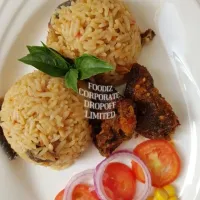 coconut rice served with grilled fish.|foodiz dropoffさん