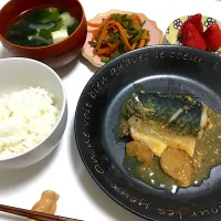 Snapdishの料理写真:さばの味噌煮定食|まーすけさん