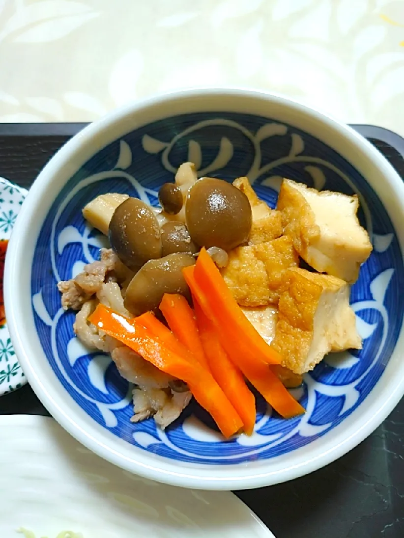 厚揚げと豚肉、シメジの煮物
ご飯が進む一品です😋|🍒ふみりん🍒さん