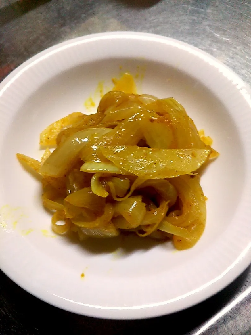 たまねぎのきんぴら（昨日の残り）カレー味|ゆきこさん