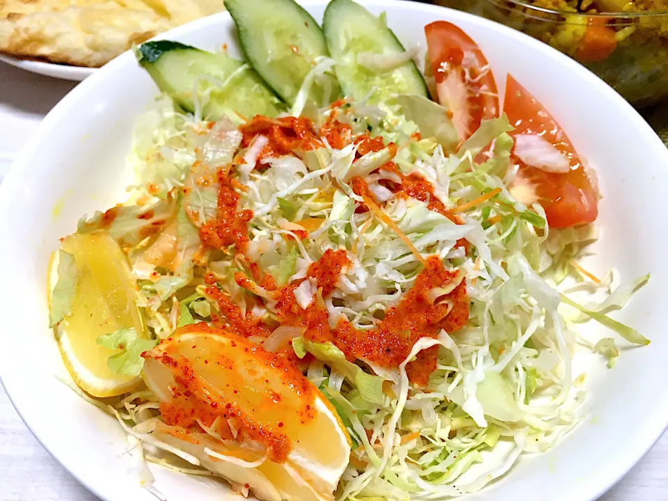 Salad with paprika sauce|lia apriliaさん