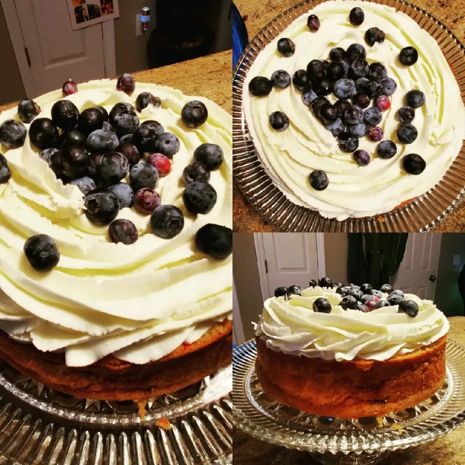 Blueberries cake|Marcos Rodriguezさん