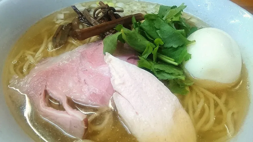 Snapdishの料理写真:いいかお：白醤油ラーメン|大脇さん