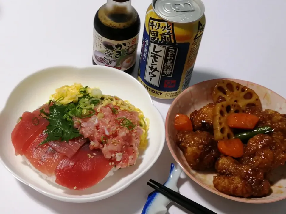 Snapdishの料理写真:今宵は、魚屋さんのマグロづくし丼🐟️|Kojiさん