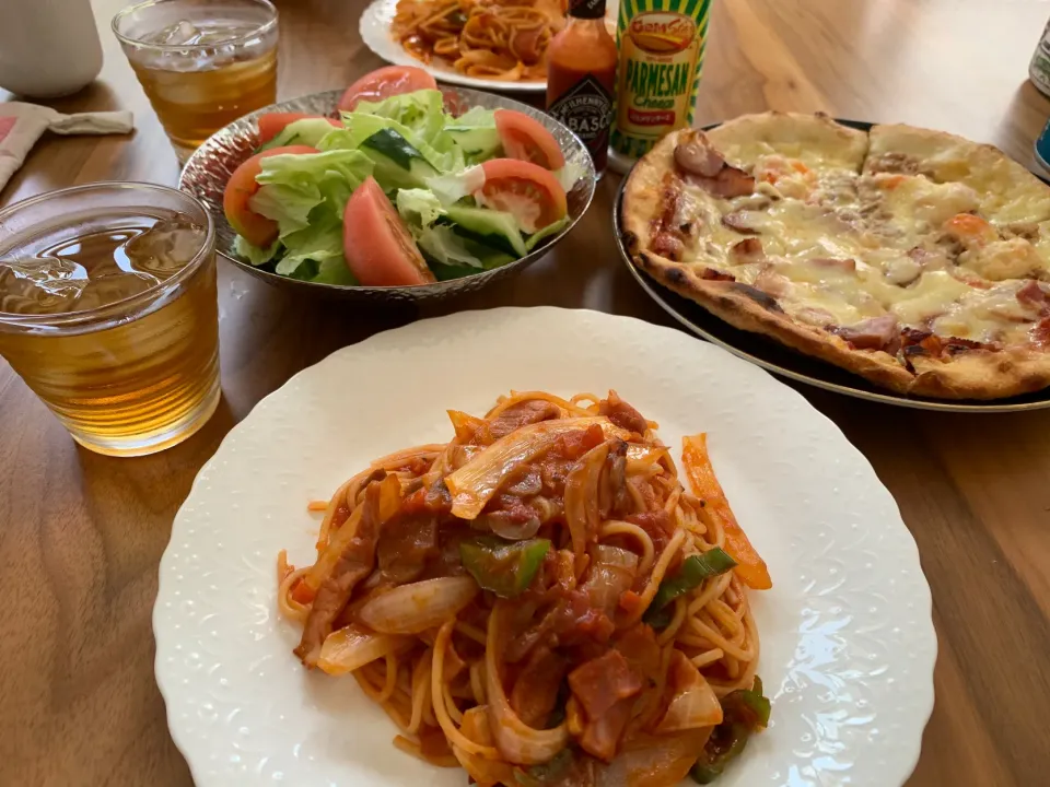 お昼のナポリタン🍝&ピザ🍕|ｋｚｓｙｋさん