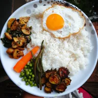 Snapdishの料理写真:simple lunch plate|Mandyさん