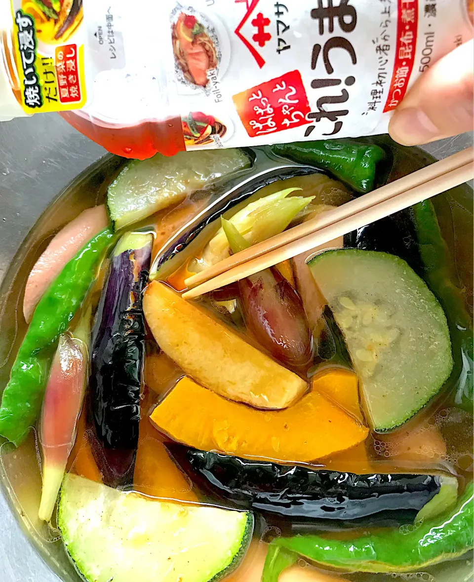 これうまつゆ❗️夏野菜の揚げ浸し　レシピ付き|シュトママさん