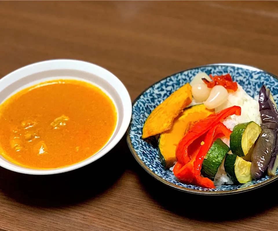 バターチキンカレー🍛夏野菜添え|sakiさん