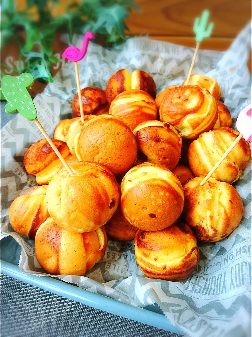 たこ焼き器でベビーかすてらチョコ入り|ポコさん