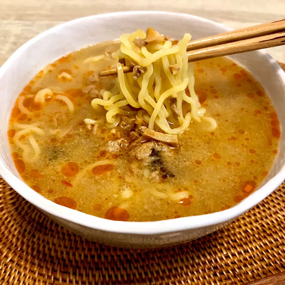 作り置きの肉味噌でスープが多かった坦々麺のお昼ごはん|ゆかｕさん