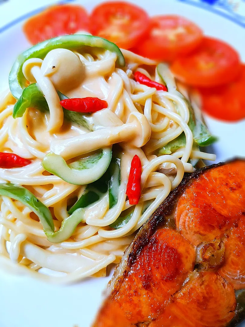 Salmon Spagetti With Carbonara|Jennifer Tingさん