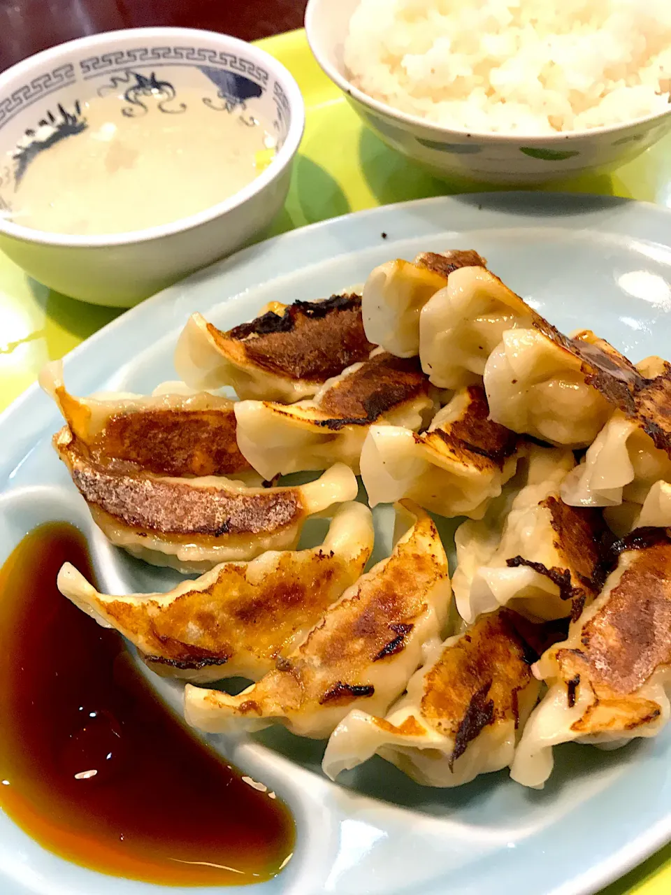 餃子だ、餃子だ、ニンニク抜き餃子だ〜！|ま〜てぃんさん