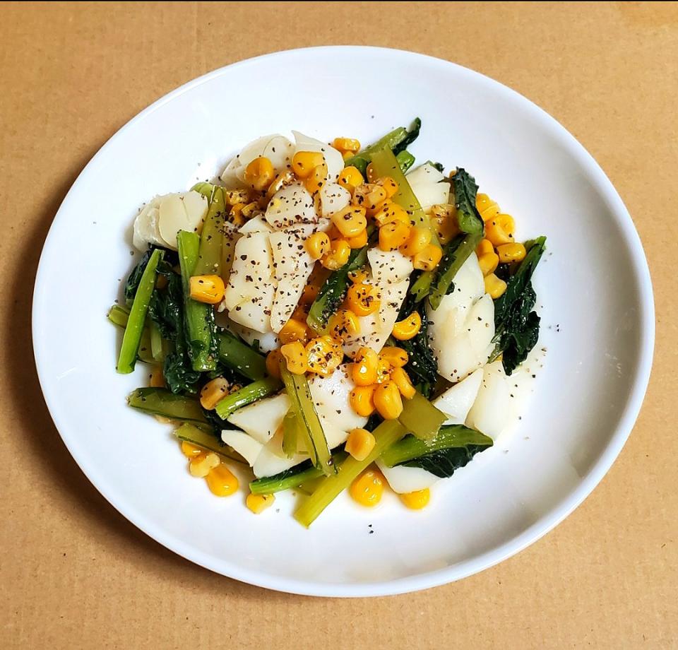 小松菜とコーンとイカの白だし炒め ナナ Snapdish スナップディッシュ Id Hncgma