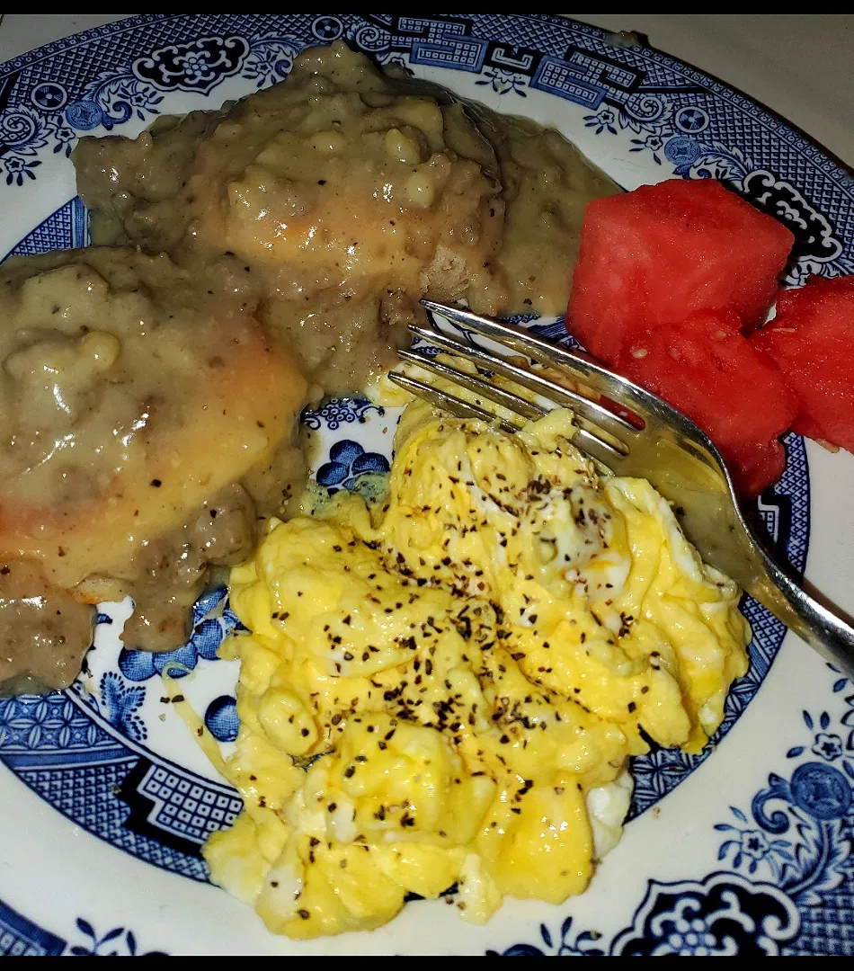 Homemade Country Sausage Gravy over Biscuits with Watermelon|Pauline Woodards-Respress MEdさん