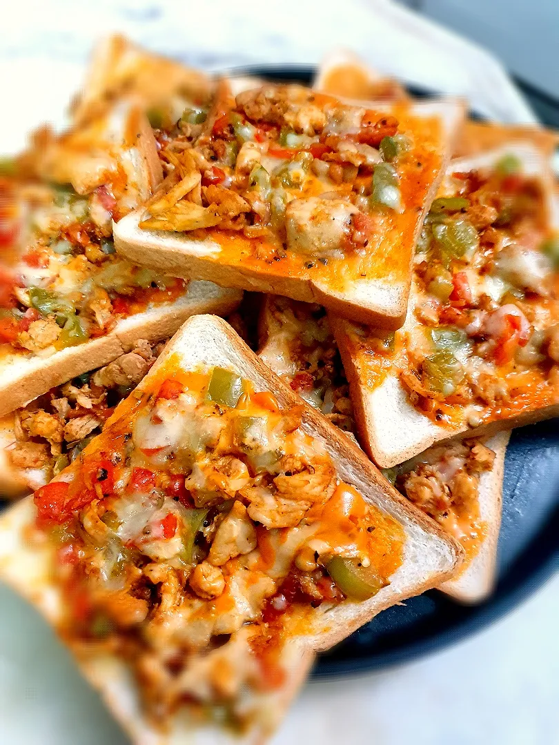 Sabusquare's dish Sabusquare's dish Breadpizza|Sabrina R.さん