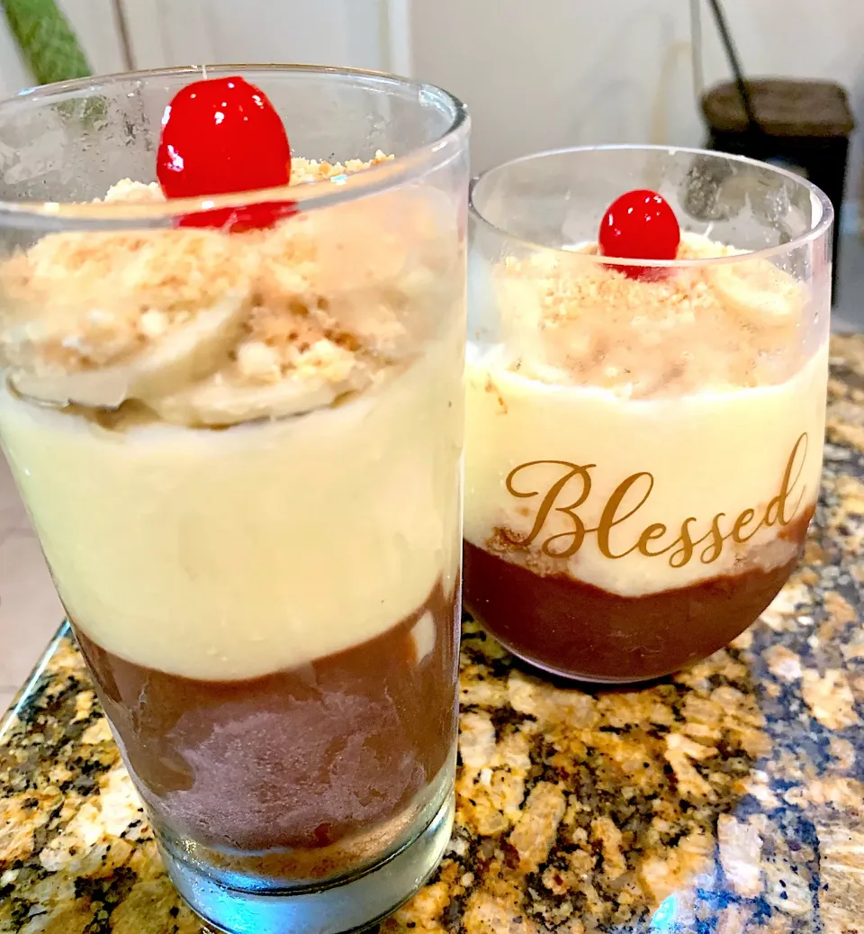 Banana Vanilla and Chocolate Pudding Parfait|Alma's Home Kitchenさん