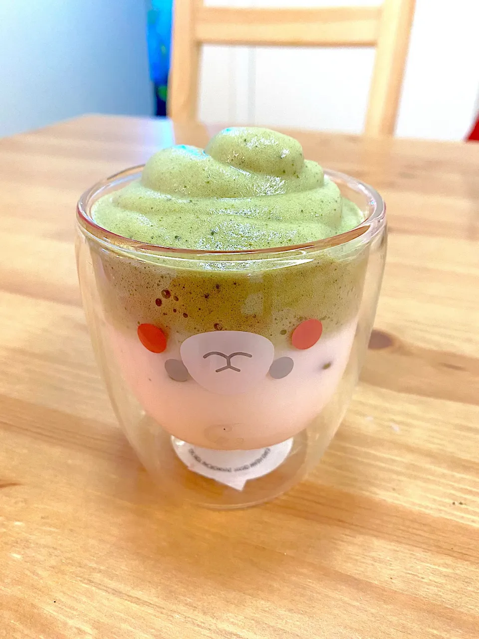 Matcha milk🍵🥛|にゃんこさん