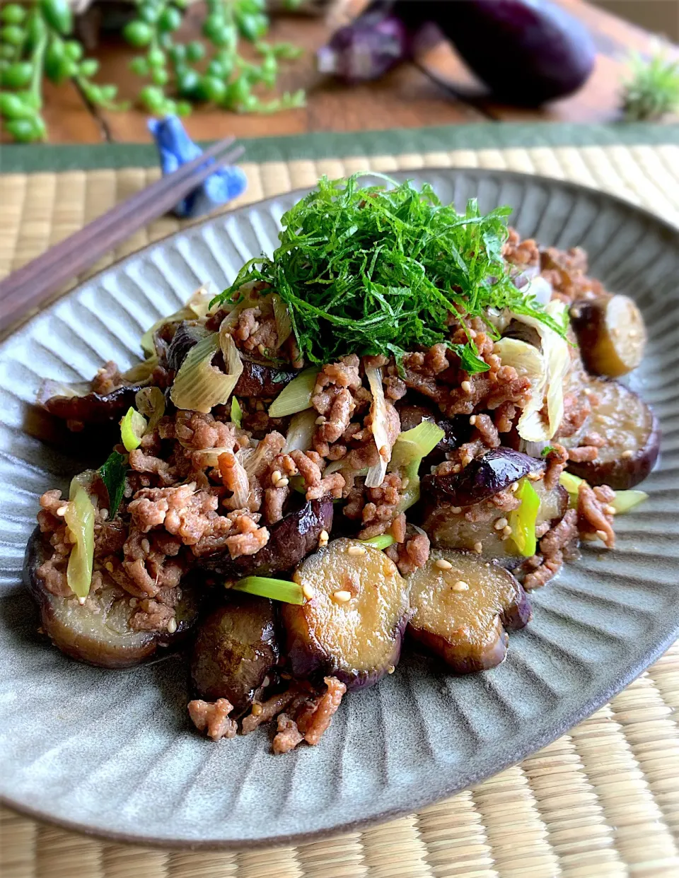 本当においしい【とろとろ茄子の肉味噌炒め】|呑兵衛料理家 おねこさん