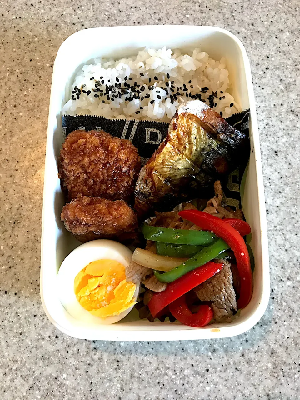 塩サバ弁当🍱|ちっくんさん