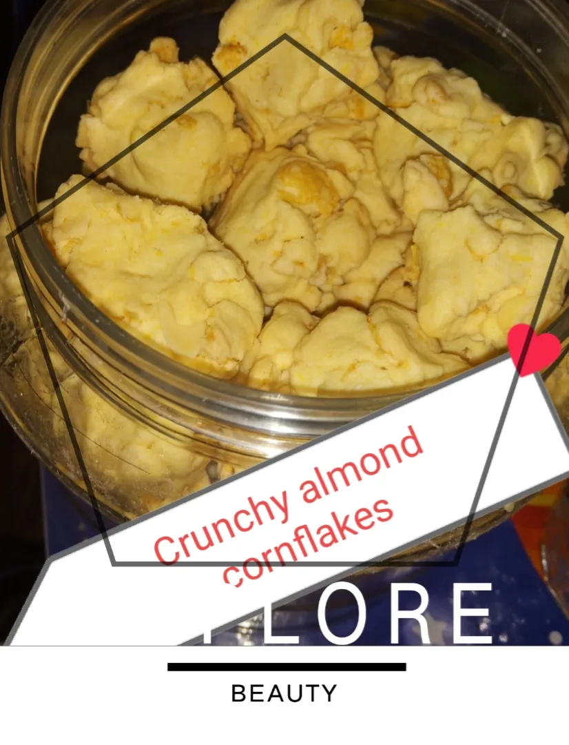 crunchy almond cornflakes cookies|surie hkzさん